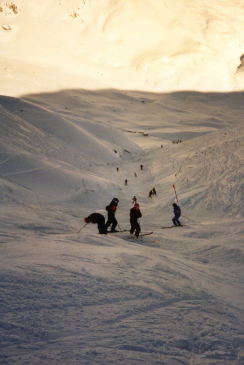 19950101-valval-002.jpg