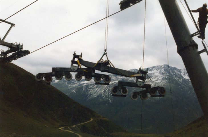 19960805-rev-valval-cuolm-01_01.jpg