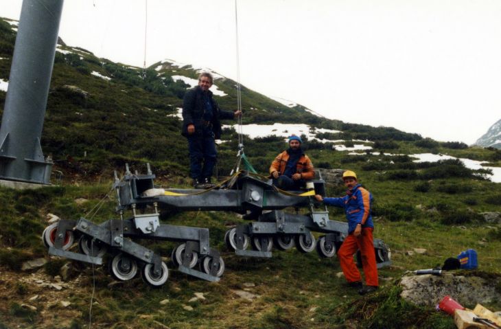 19960805-rev-valval-cuolm-01_02.jpg