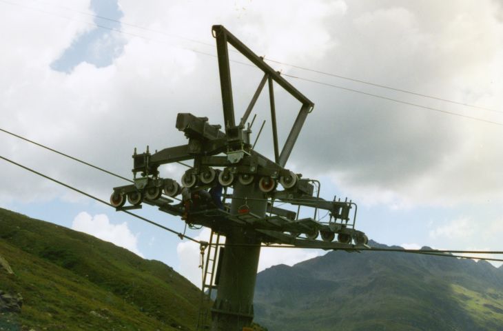 19960805-rev-valval-cuolm-03_02.jpg