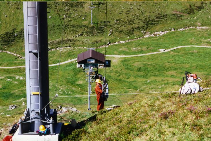 19960805-rev-valval-cuolm-07_03.jpg
