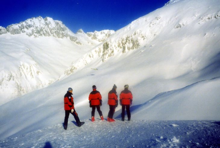 19990301-calmut-01_02.jpg