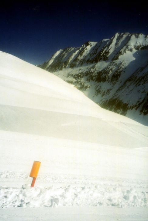 19990310-valval-01_01.jpg