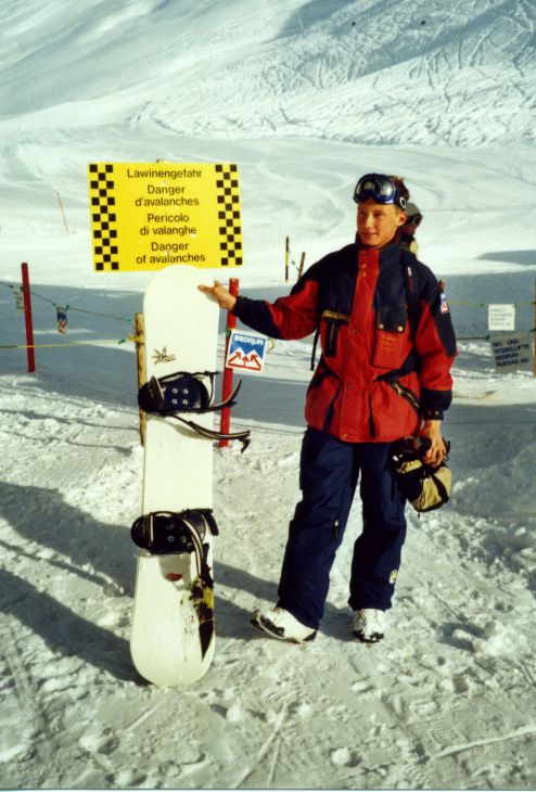 20001212-dieni_01.jpg