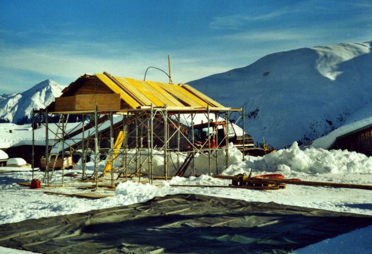20001212-milez-01_01.jpg