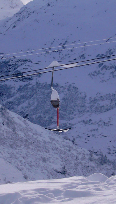 10. Dezember 2006: Frisch verschneiter [url=http://www.jacomet.ch/themen/skilift/album/thumbnails.php?album=54]WSO SL-HX[/url]
