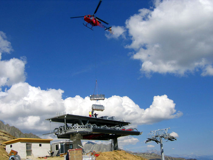 Bergstation, 12. September 2006 - Foto: Bergbahnen Sedrun
