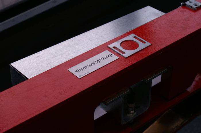 13. November 2006: Klemmkraftprüfung ([url=http://www.lift-world.info/technik/faq/frage18.php]mehr dazu hier[/url] - übrigens eine sehr interessante FAQ zu seilbahntechnischen Fragen!)
