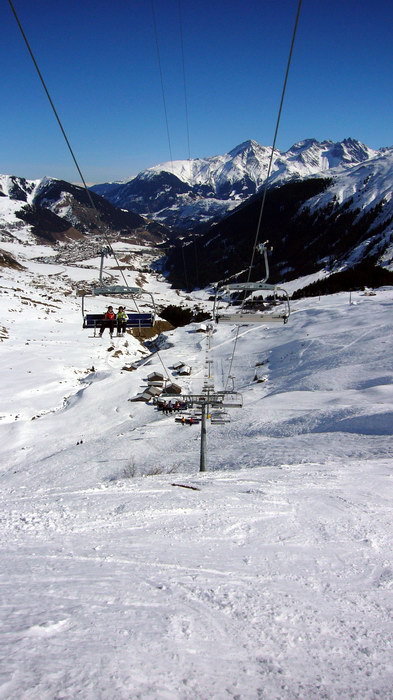 Auch das wäre eine nette neue Piste, wenns genug Schnee hat!
