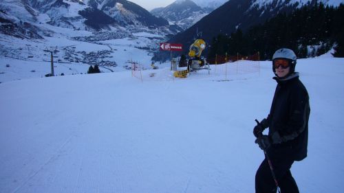 Skischuhe zu, an Planatsch vorbei... und zum ersten Mal nach links abbiegen!

