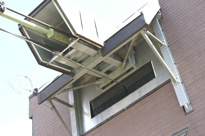 Juli 2006
