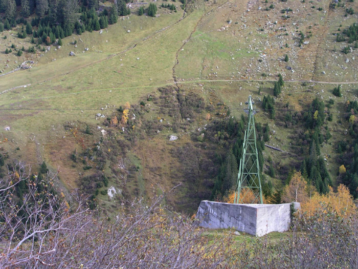 Seilbahn Tgom-Nalps, Oktober 2006
