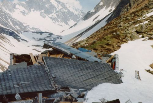 März 1995: Lawine in Valtgeva
