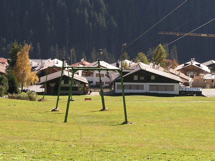 Erste Sektion; Doppelmayr-Skilift, erstellt von Garaventa 1962, ab 1968 mit WSO-Ausrüstung
