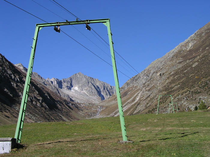 Oktober 2005
