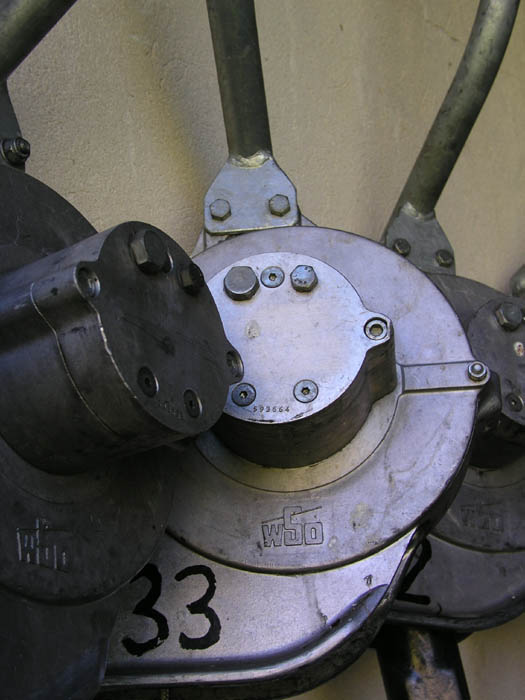 WSO [url=http://www.jacomet.ch/themen/skilift/album/thumbnails.php?album=54]SL-HX[/url], das Gehängeflaggschiff von Städeli
