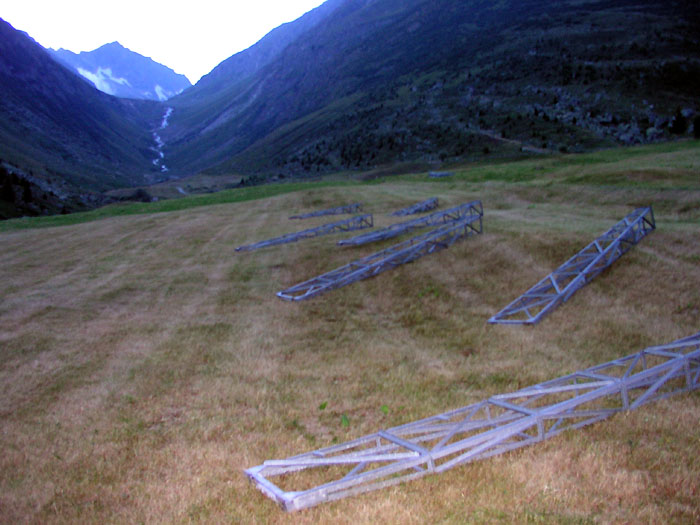 Demontierter Skilift Drun, 16. Juli 2006
