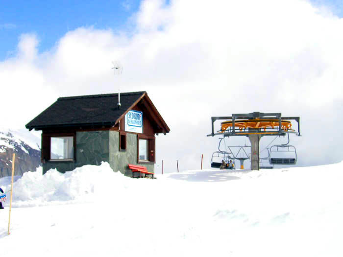 April 2006, letzte Saisonwoche (Bergstation Calmut)
