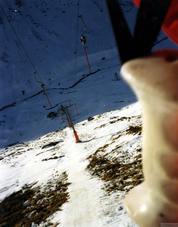 Erinnerungen an die Anfänge der Anlagen im Val Val: Skilift, ca. Mitte 1980er-Jahre
