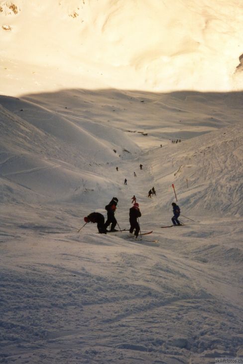 19950101-valval-002.jpg