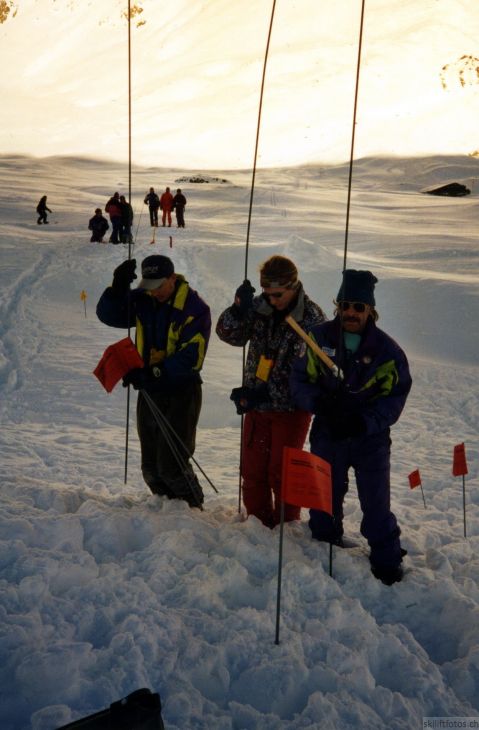 19950106-valval-001.jpg