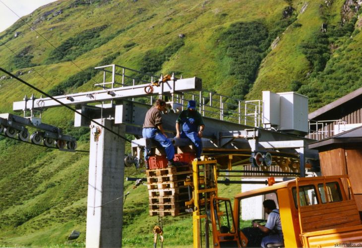 19960805-rev-valval-cuolm-03_03.jpg