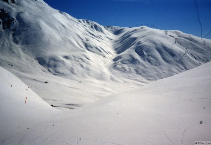 April 1998
