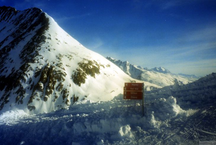 Februar 1999
