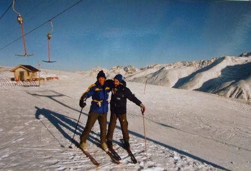 Baseli Huonder und ein Arbeitskumpel ca. 1985 bei der Bergstation
