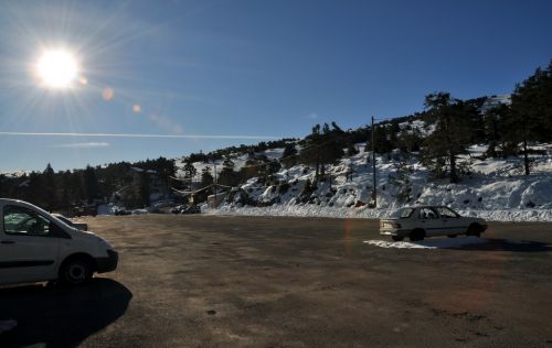 Grosser Parkplatz
