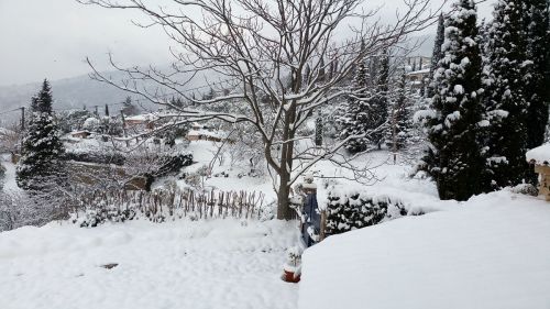 20180301-seillans-schnee-01.jpg