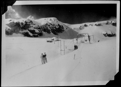 Erster Müller-Skilift am Ruapehu / First Muller T-Bar at Ruapehu
