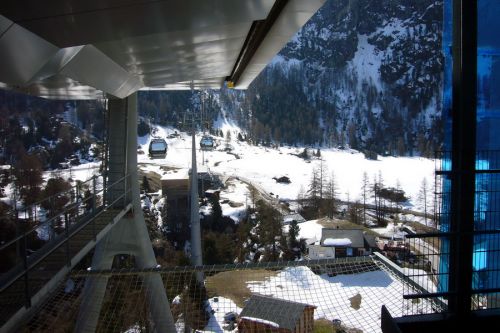 23. April 2009, 8er-Gondelbahn Furi-Riffelberg
