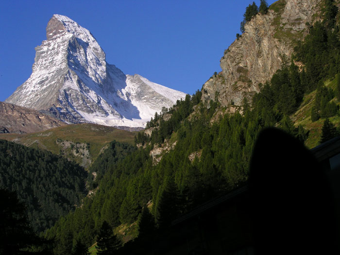 Morgenstimmung bei der Talstation der Matterhornbahnen (alle folgenden Bilder vom 4. September 2004)
