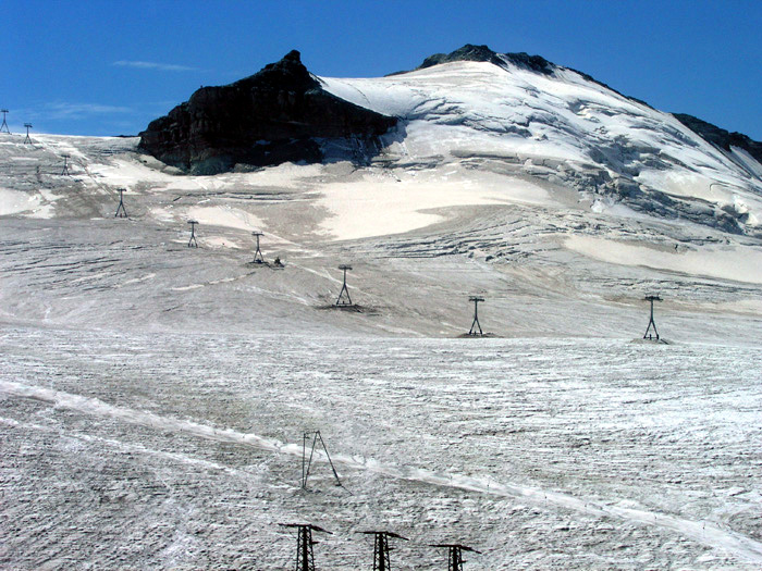 September 2004
