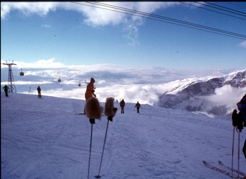 Torrent, Dezember 1977
