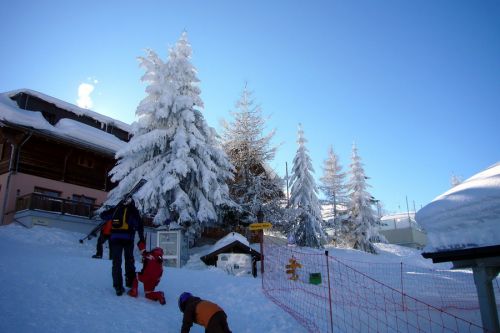 Februar 2009
