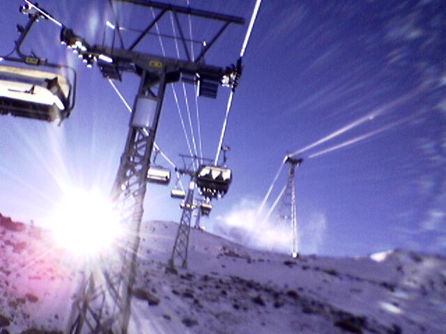 November 2004
