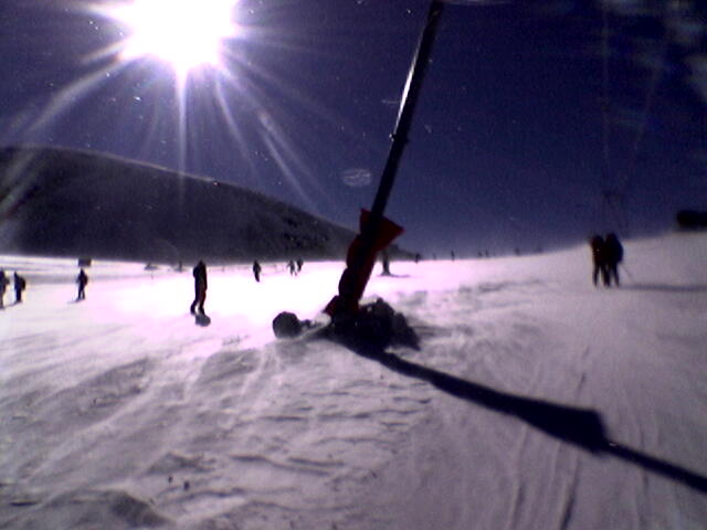 November 2004
