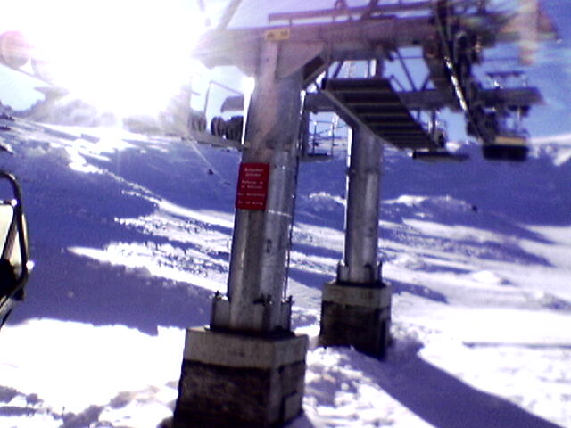 November 2004
