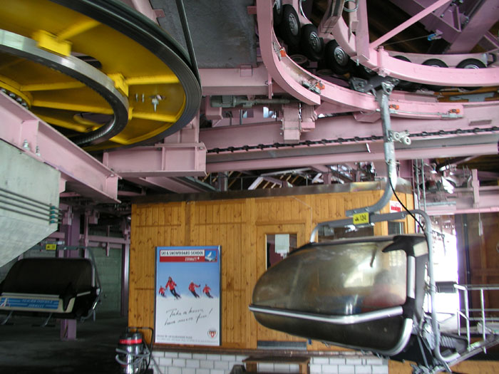 April 2005
