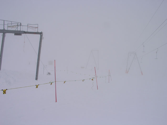 Plateau Rosa im Nebel, April 2005
