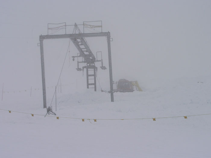 Plateau Rosa im Nebel, April 2005
