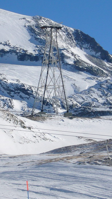 LSAP-Stütze der einen alten Bahn auf die Testa, November 2007
