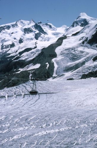 Aus der Gondelbahn Klein Matterhorn, Juli 1982 (Foto: intermezzo)
