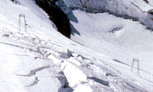 Detail aus dem vorherigen Bild (Skilift Ventina 2)
