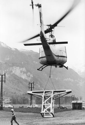 Sesselbahn Haldigrat, Innerschweiz; Helikoptermontage 1965
