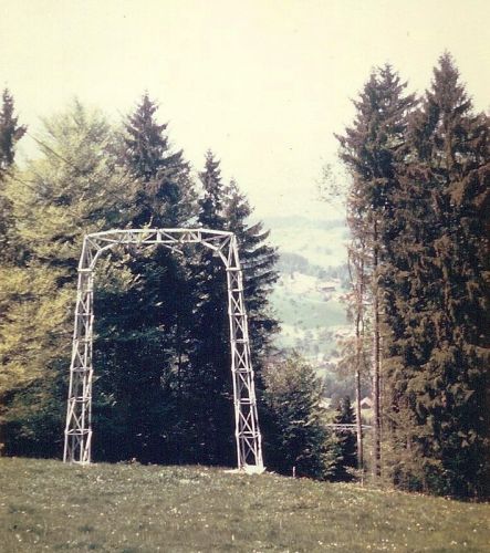 Skilift Rämel-Bärüti (Gommiswald, erbaut 1969). Foto muss beim Bau des Skiliftes Egg 1970 entstanden sein.
