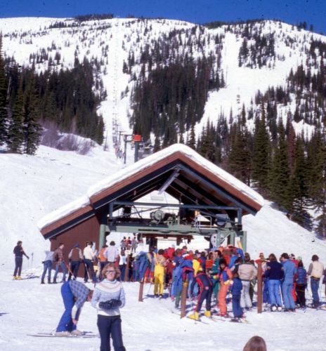 Vermutlich Sesselbahn in den USA; Dia, entwickelt April 1979
