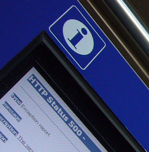 Hoppla... gezielte Desinformation seitens Apache Tomcat (Bahnhof Luzern, 28.12.2006) - Klicken für grosse Fassung